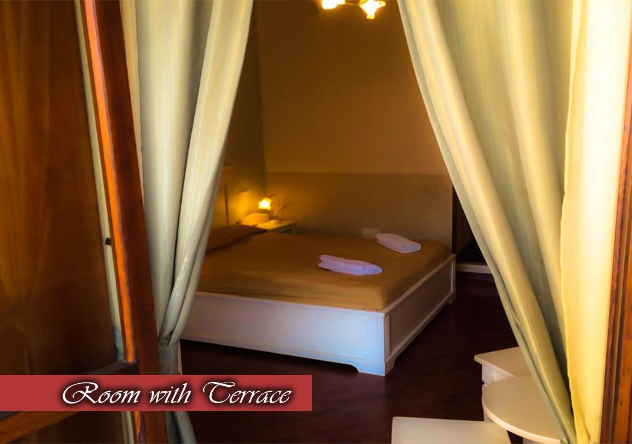 Bed & Breakfast Medea Nápoles Exterior foto