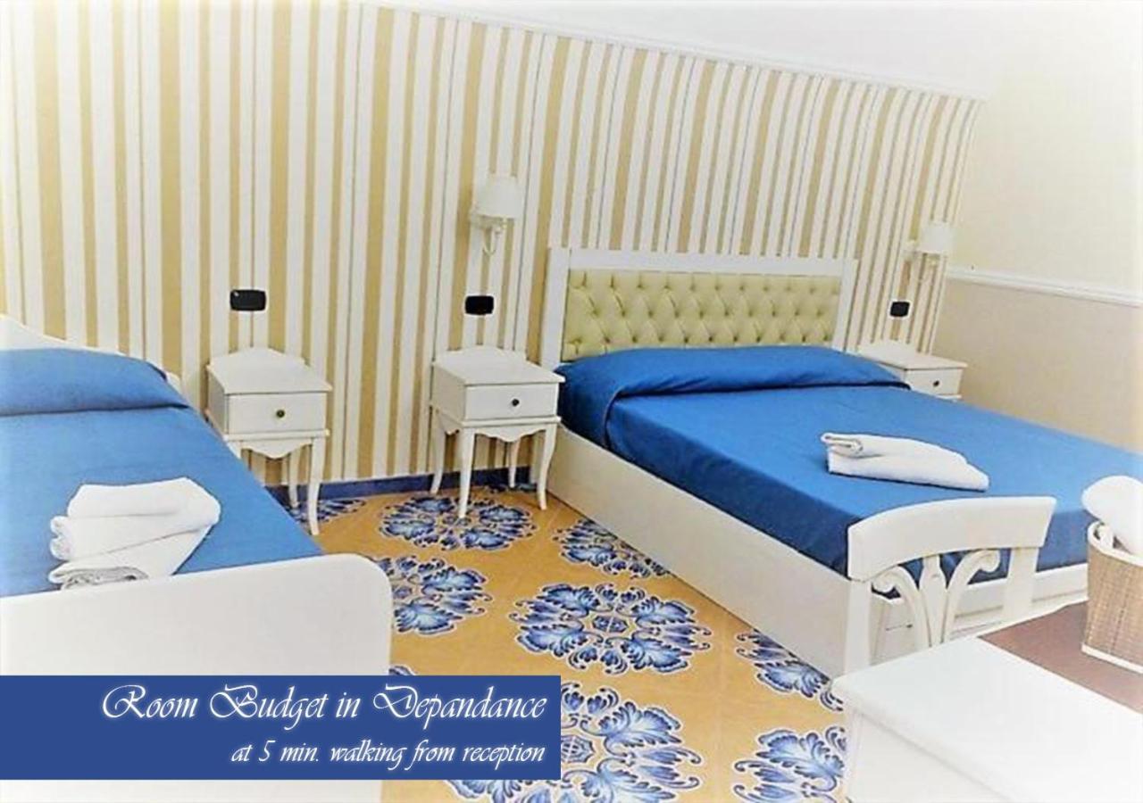 Bed & Breakfast Medea Nápoles Exterior foto